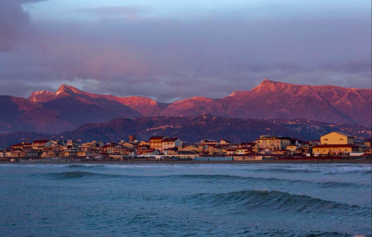 Villa Mare Lido di Camaiore Esterno foto